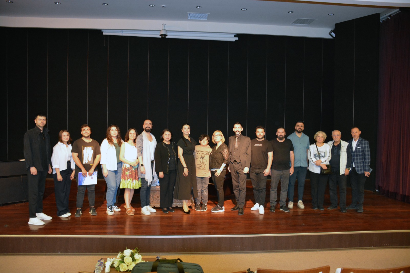 “Ayça ile Fonda Ne Var? Söyleşi Programı Büyük Beğeni Topladı