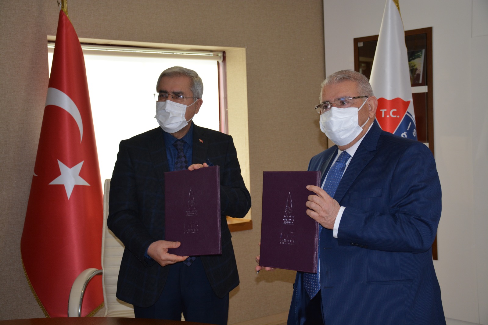 Üniversitemiz ve Onikişubat Belediyesi Arasında ‘Expo 2023 Onikişubat/Kahramanmaraş Uluslararası Botanik Sergisi İşbirliği Protokolü’ İmzalandı