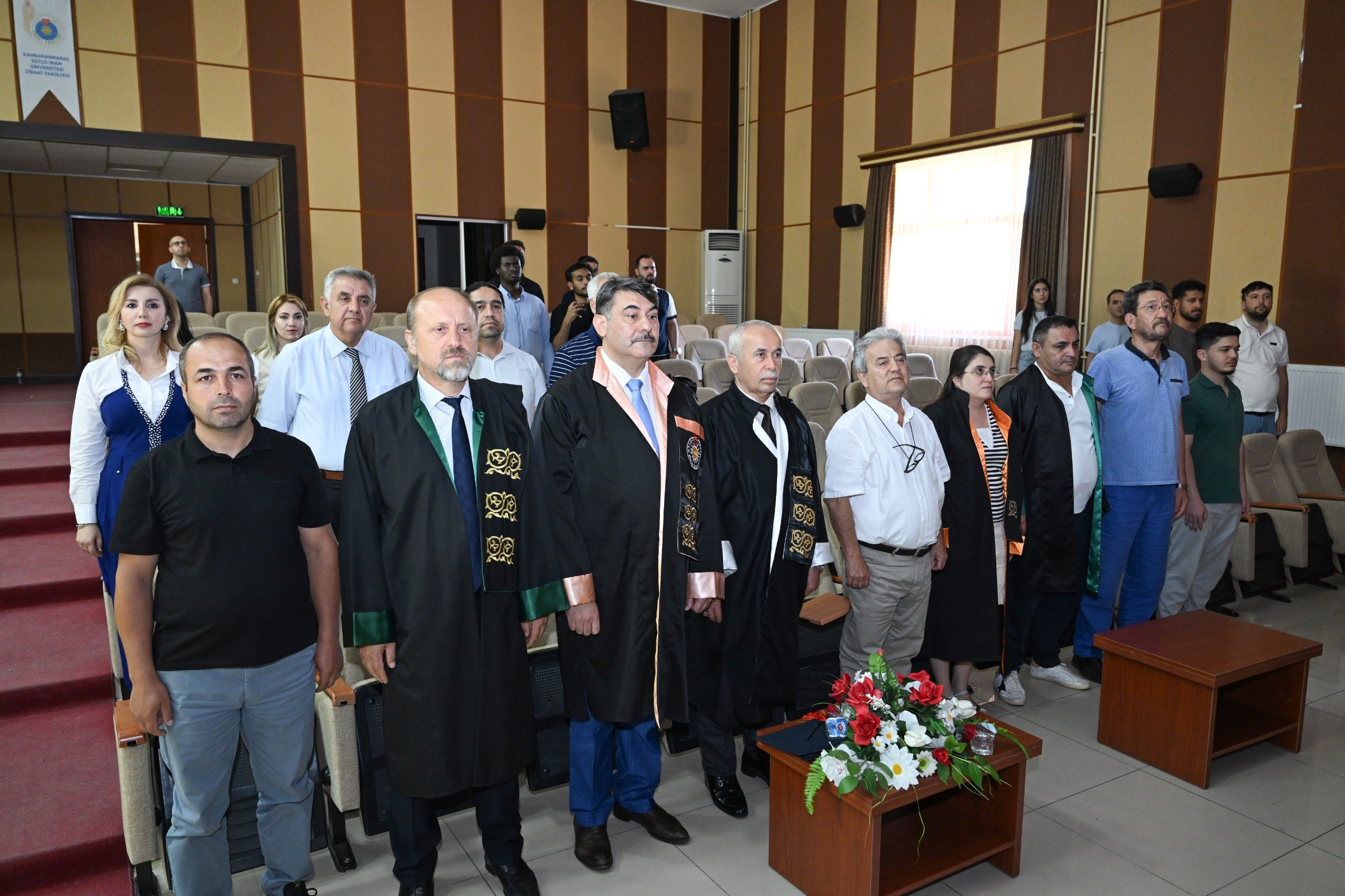 TÖMER Mezuniyet Töreninde Duygu Dolu Anlar: Prof. Dr. Yakup Poyraz’dan Anlamlı Konuşma