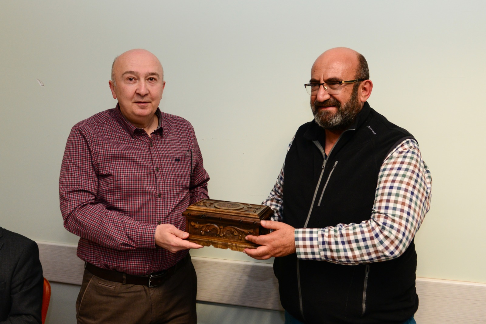 Aksaray Belediyesi, KSÜ’de Depremzedeler İçin 1500 Kişilik İftar Programı Düzenledi