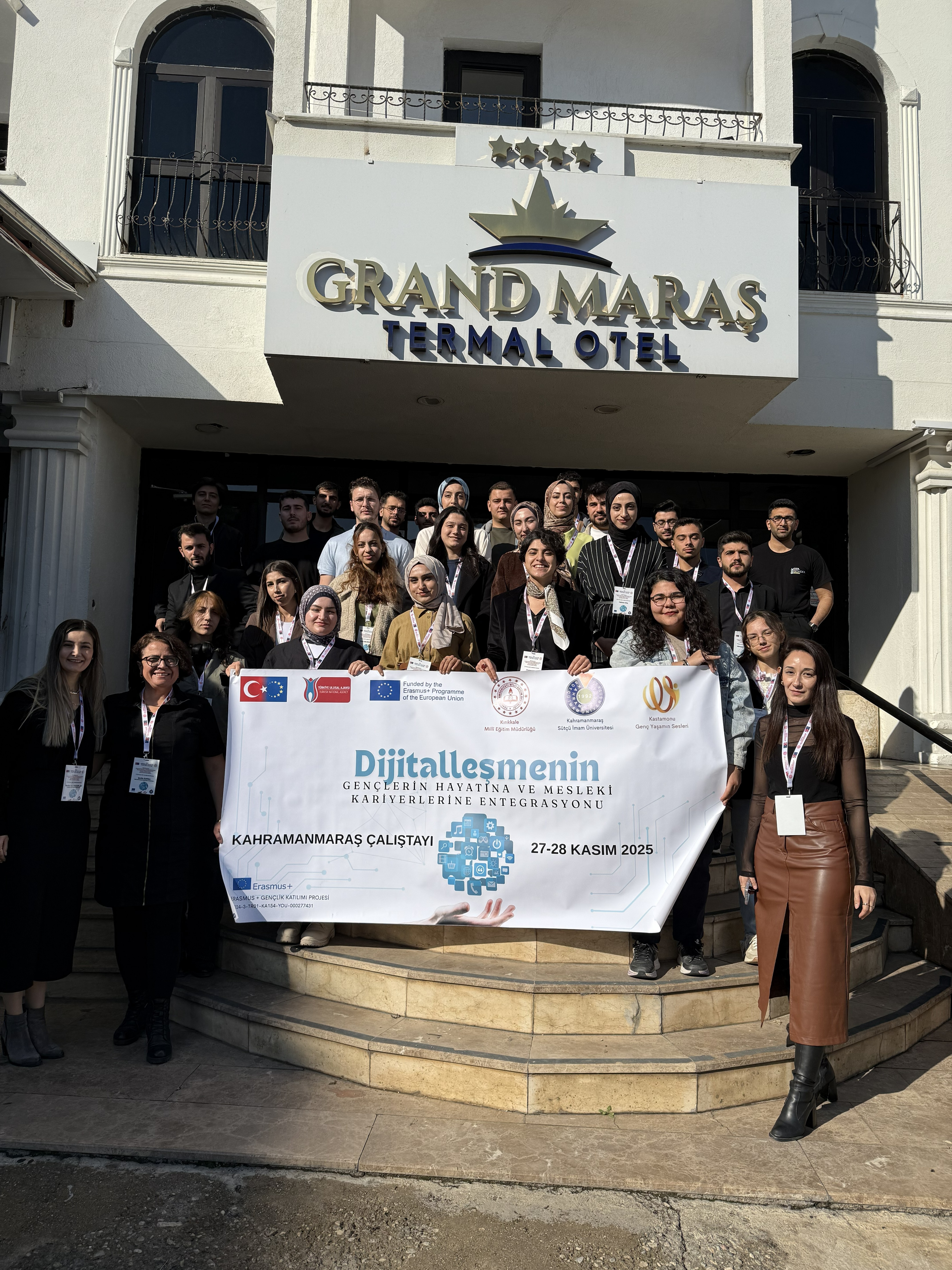 Dijitalleşmenin Gençlerin Hayatına ve Mesleki Kariyerlerine Entegrasyonu Projesi Kahramanmaraş Çalıştayı