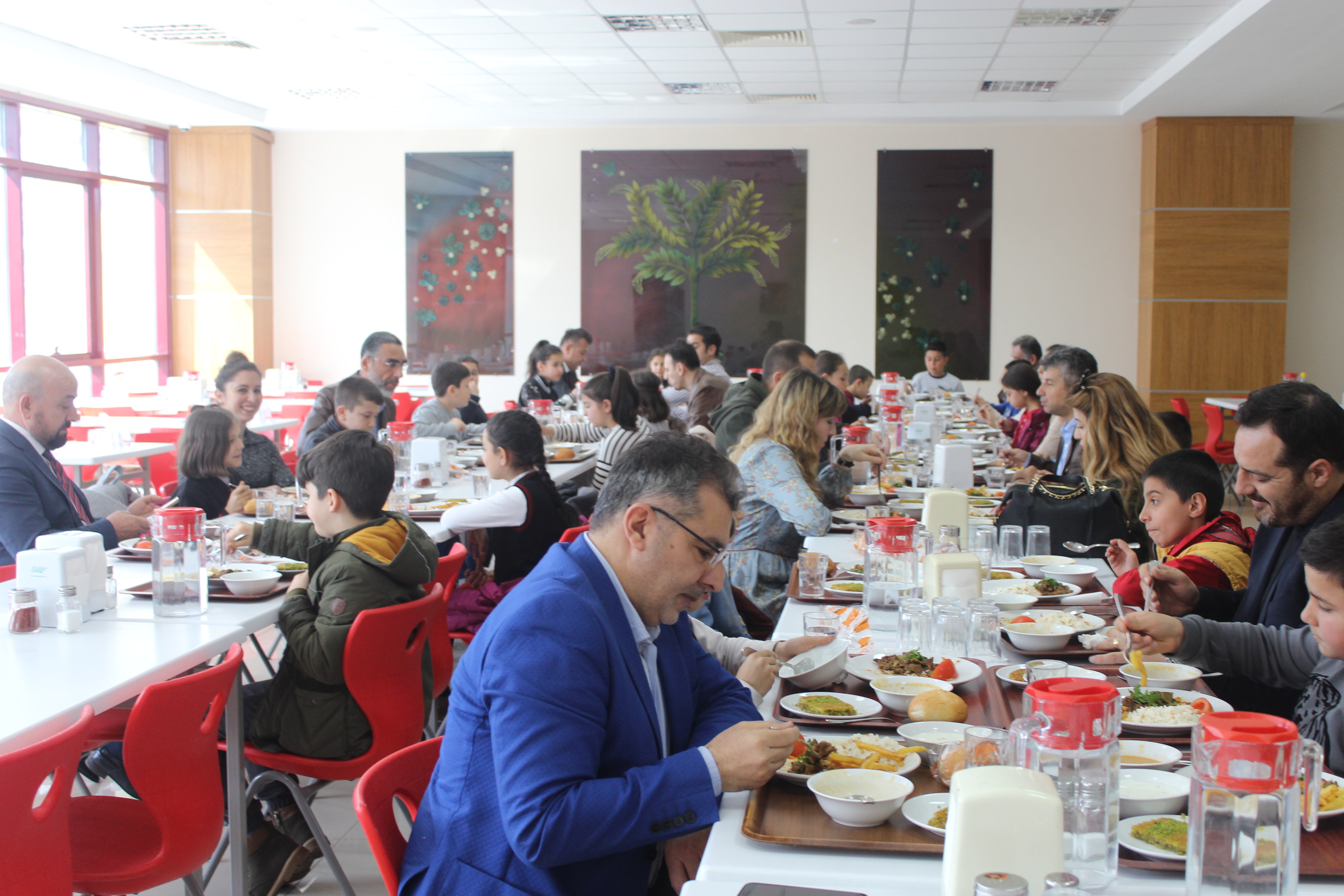 Kahramanmaraş Sütçü İmam Üniversitesi Çocuk Eğitimi Uygulama ve Araştırma Merkezi Tanışma Yemeği 