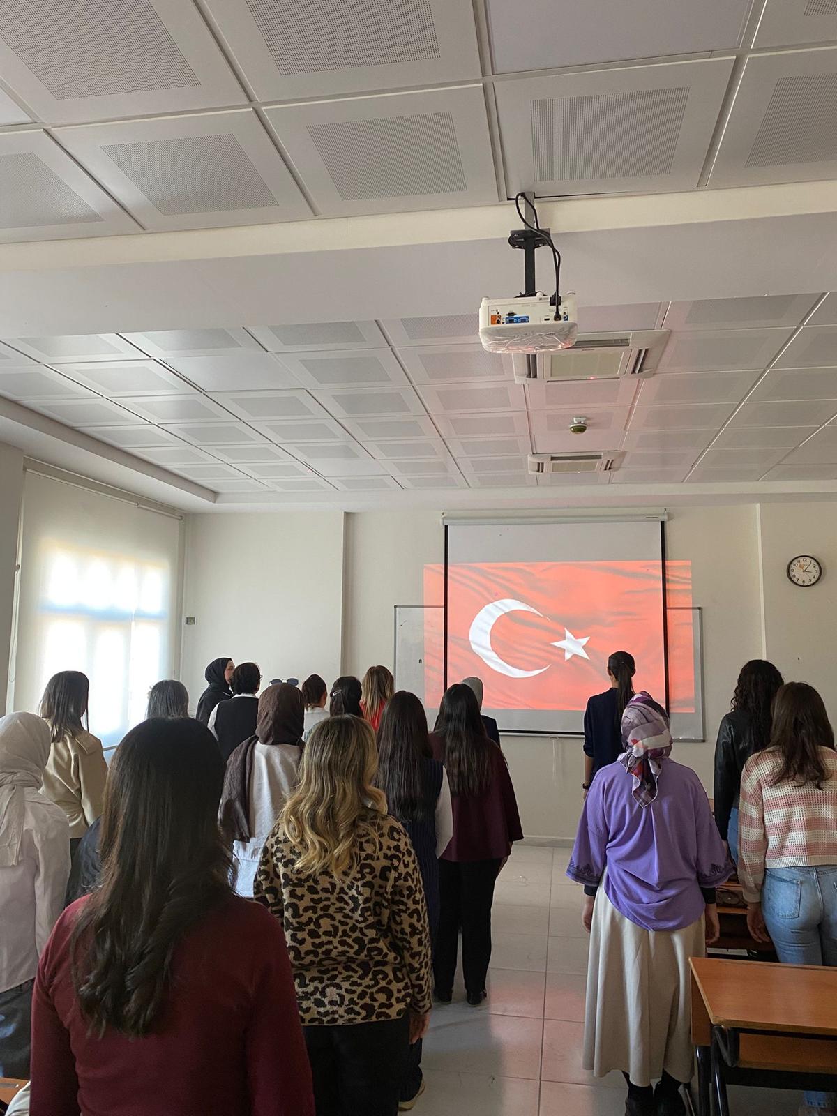 KSÜ Ebelik Öğrencilerine Yönelik TÜBİTAK 2209-A Proje Hazırlama ve Deneyim Paylaşım Paneli