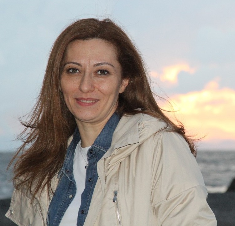 HATİCE SEÇİL FETTAHLIOĞLU