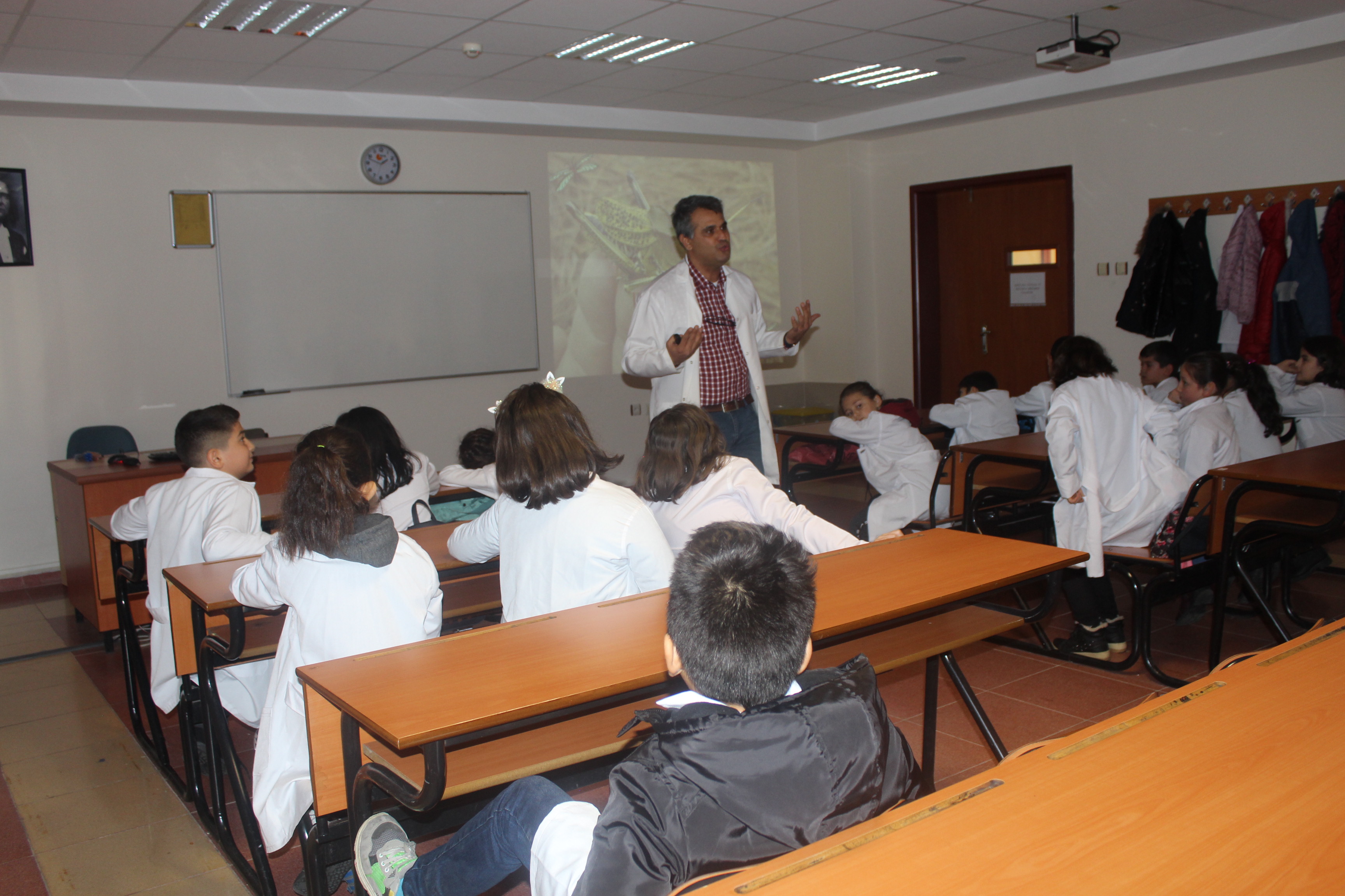 2019 Güz Dönemi Çocuk Eğitimi Uygulama ve Araştırma Eğitim-Öğretim Faaliyetleri Böcek Faunası 