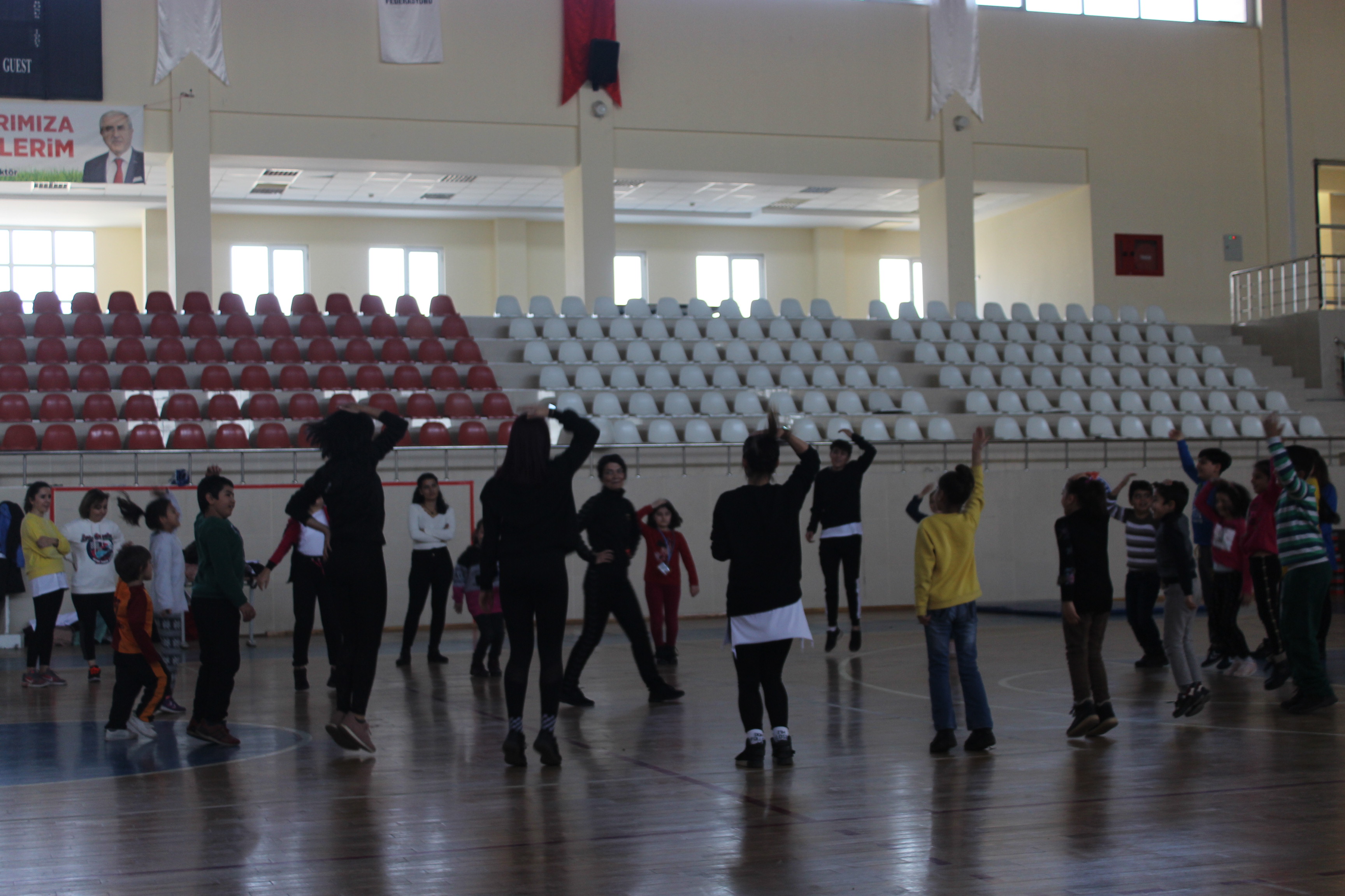 2019 Güz Dönemi Çocuk Eğitimi Uygulama ve Araştırma Merkezi Eğitim-Öğretim Faaliyetleri Ritim Eğitimi ve Fiziksel Aktiviteler 