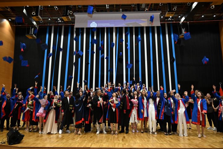 2024-2025 Akademik Yılı Mezuniyet Törenimiz