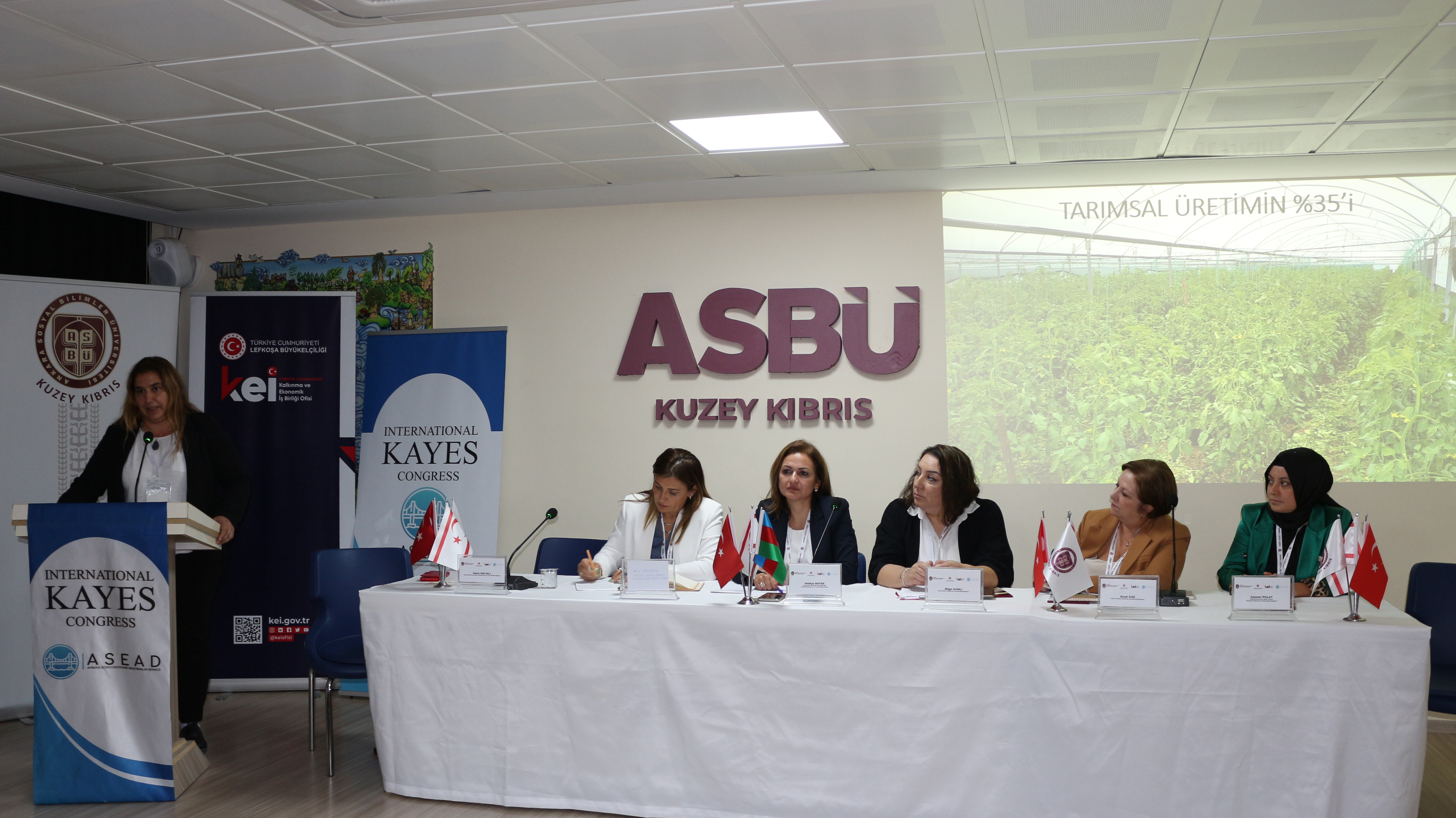 Kıbrıs’ta Kadın Kooperatifleri ve İşbirlikleri Özel Oturumu