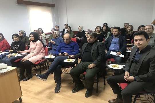 Perşembe Seminerleri